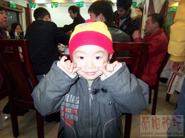 29小俊逸做鬼脸.jpg