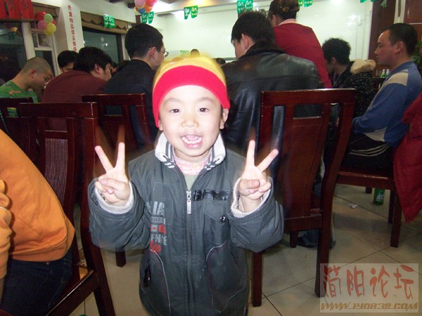 36可爱的俊逸.jpg
