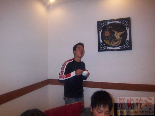 11疯无情吃醪糟蛋.jpg