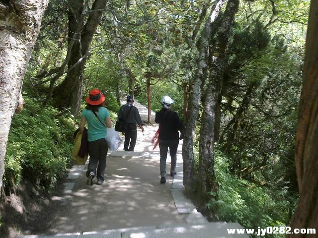 20110809090.jpg
