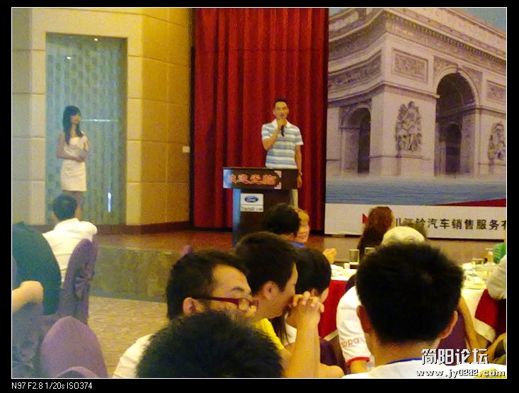 nEO_IMG_20110827060.jpg