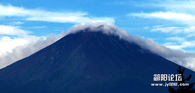 不同光影下的富士山 (6).JPG