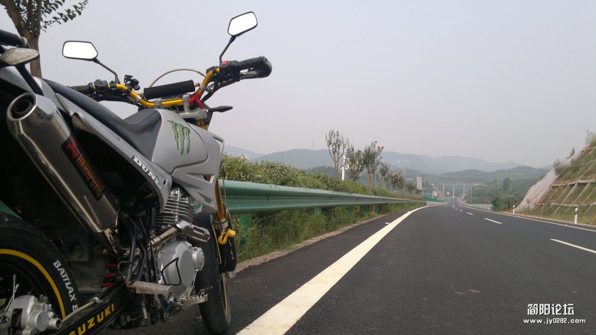 20110903355.jpg
