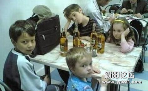 1835113zapjs33zvzipaiq.jpg