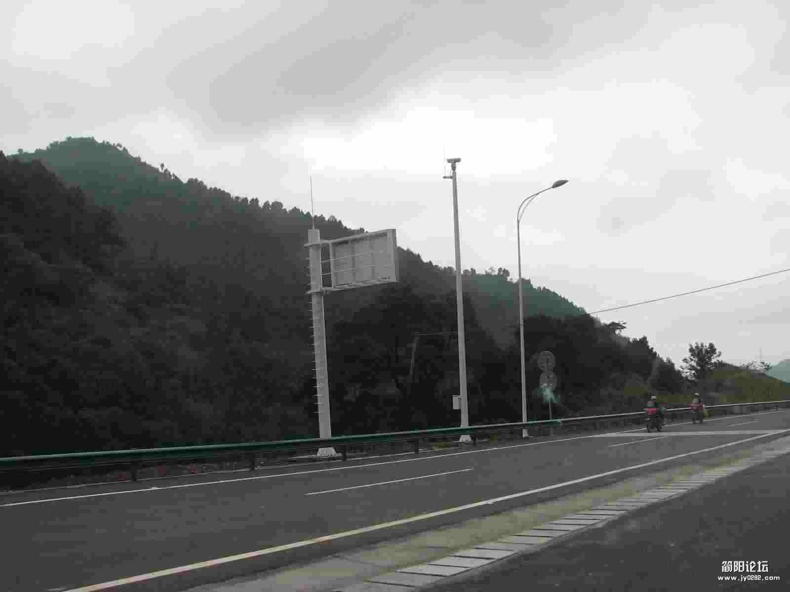 照片 012.jpg
