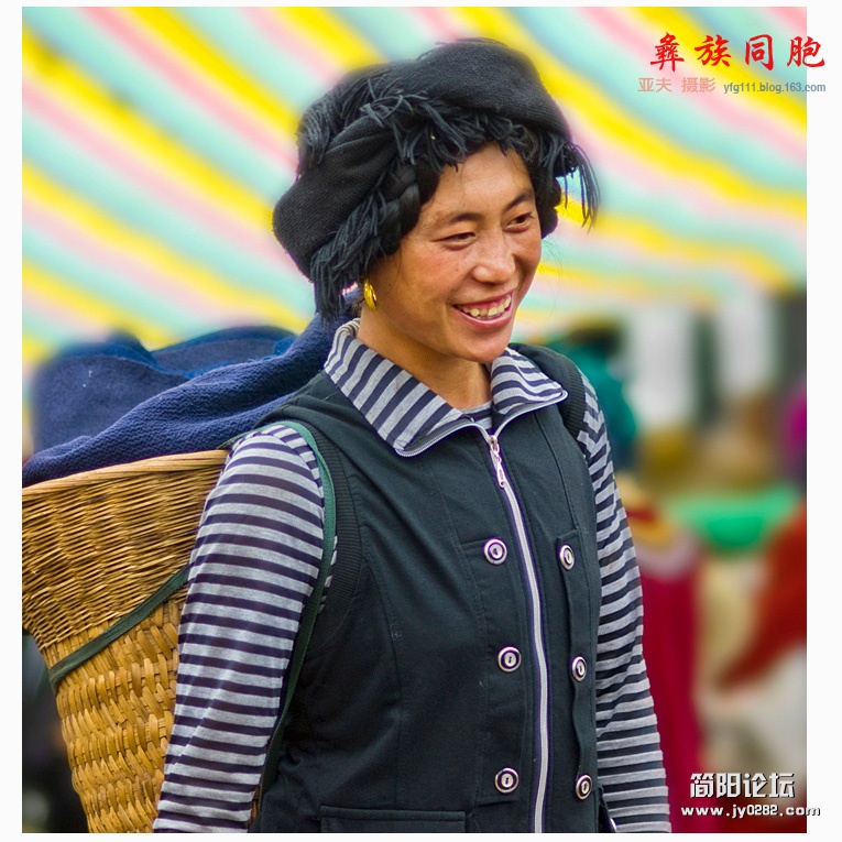 彝族同胞（八）——12副本.jpg