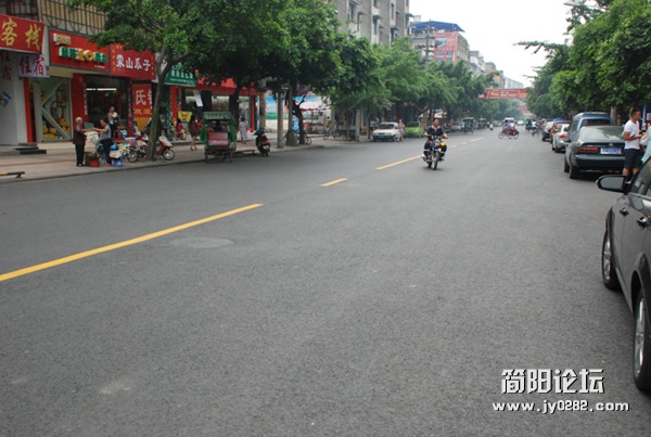 2011061610594786484.jpg