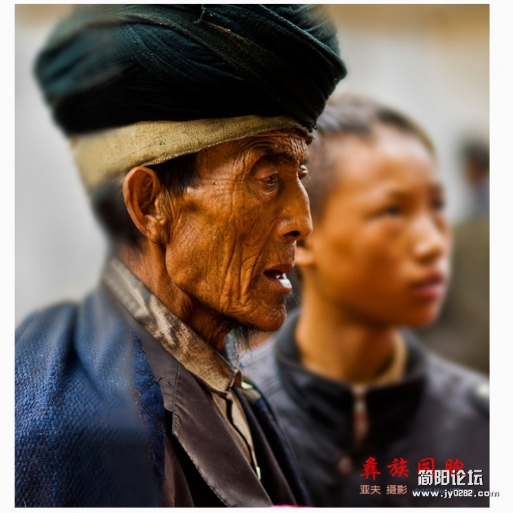 彝族同胞（十）——13副本.jpg