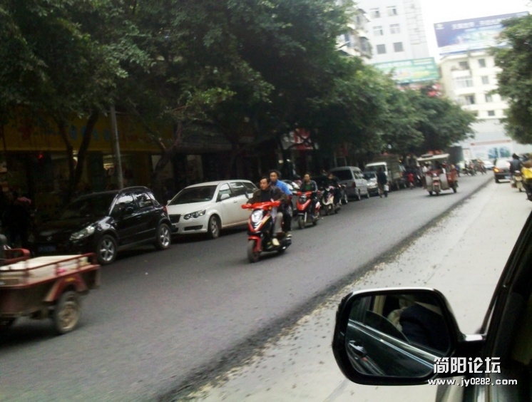 2011-10-25_14-04-34_765.jpg