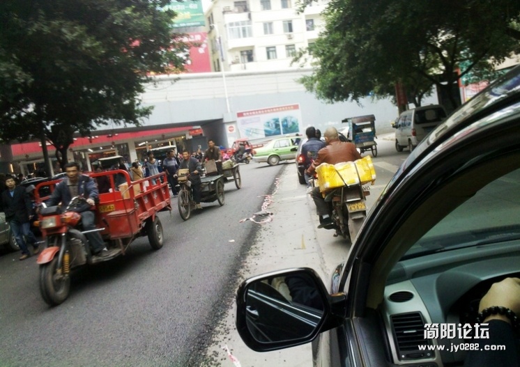 2011-10-25_14-04-45_995.jpg