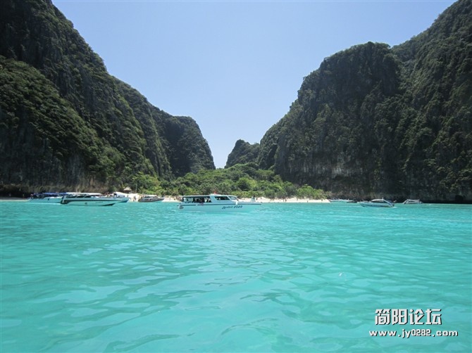远观情人沙滩