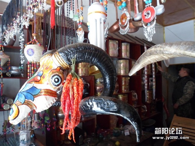 这里是途径之地小镇加德吧