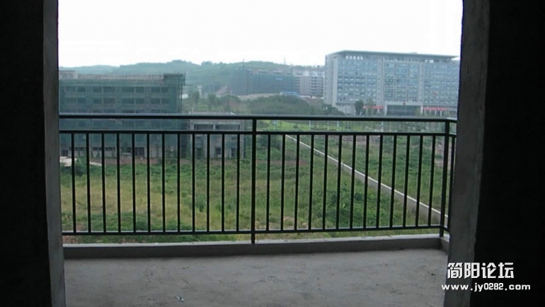 05阳台.jpg