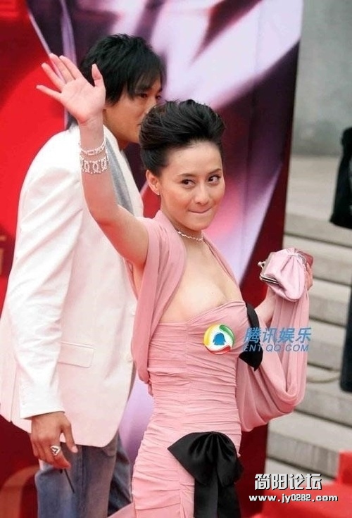 171907697ar1rf7fsp4rec.jpg