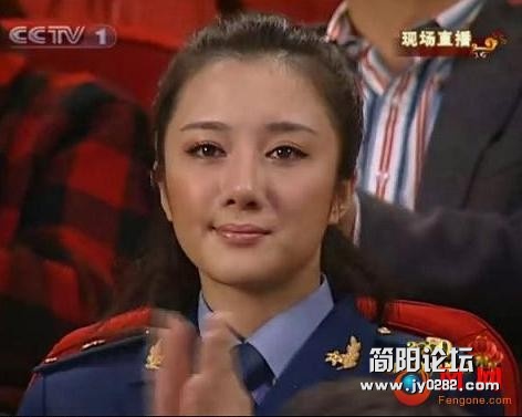 制服美女李依晓.jpg