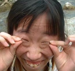 眯眯眼.jpg