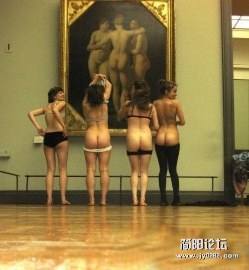她们绝对是搞笑界的超女1331608037992.jpg