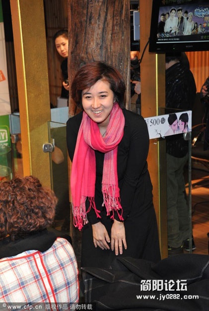 张纪中女儿张语芯.jpg