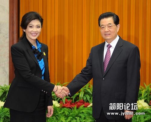 胡锦涛会英拉：望中泰增进友好.jpg