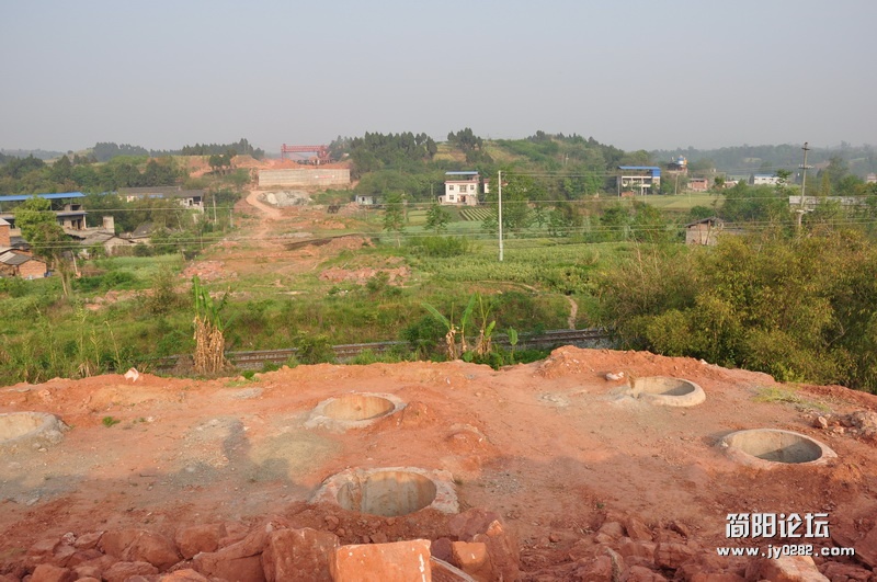 120422014成安渝高速简阳河西段建设现场.jpg
