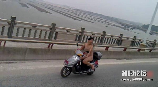 2011101214351719.jpg