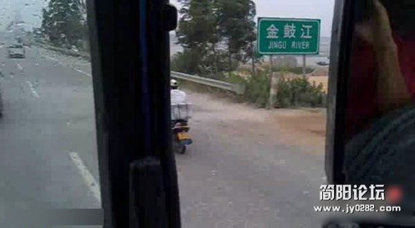 2011101214353057.jpg