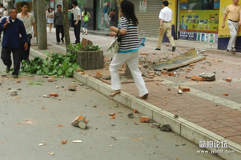 简阳地震照片 023.jpg