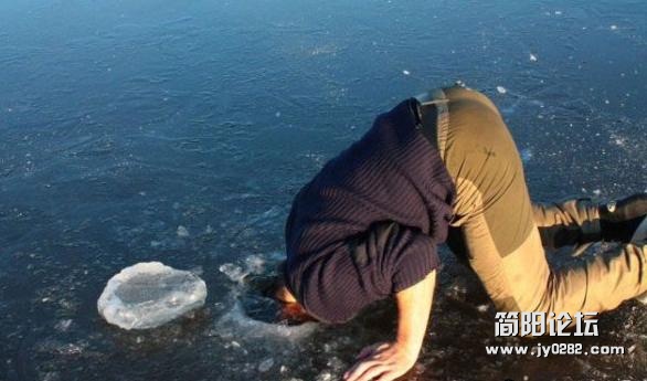 亮点太多让人崩溃o201212112205814f9f64aa3bafc.jpg