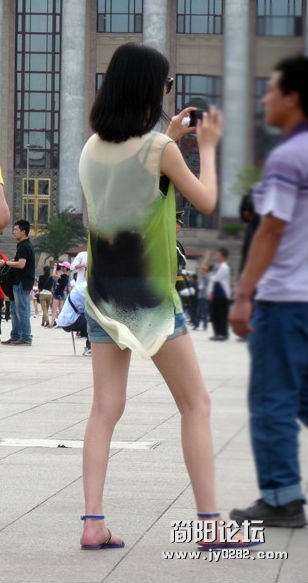 MM穿成这样叫我情何以堪 (66).jpg