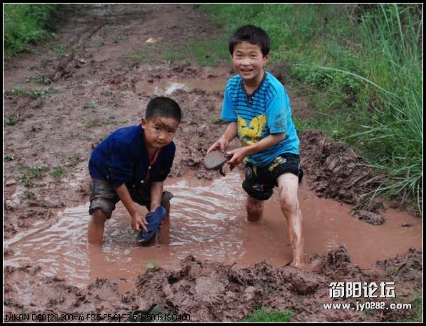 毗河的孩子.jpg