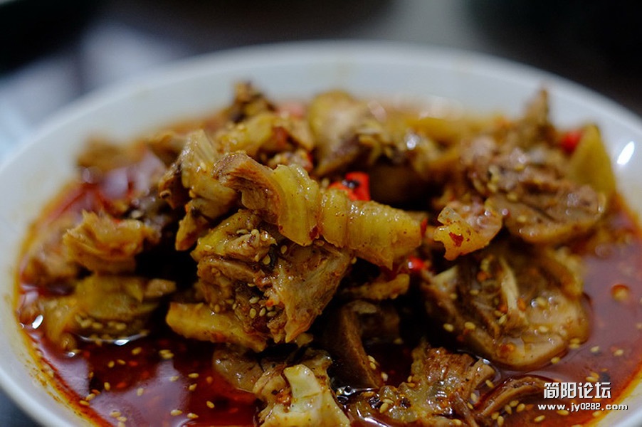 凉拌辣子鸡。t20121451418571826657.jpg