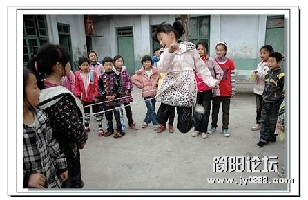快乐的课余娱乐-道教苦行僧.jpg