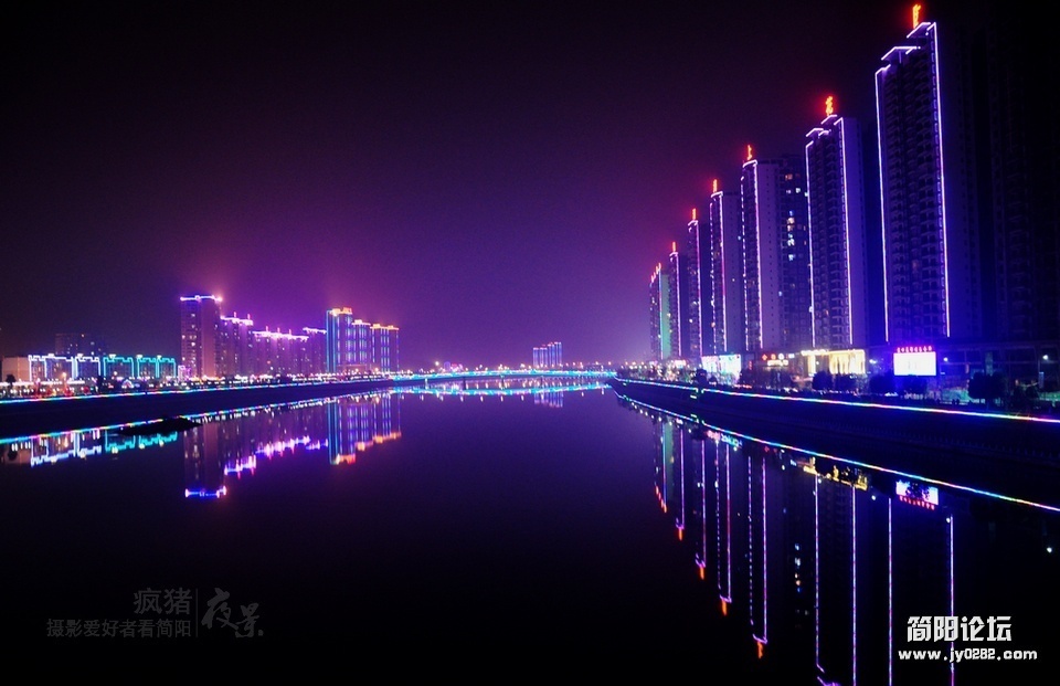 《雄州夜景》 -1-疯猪.jpg