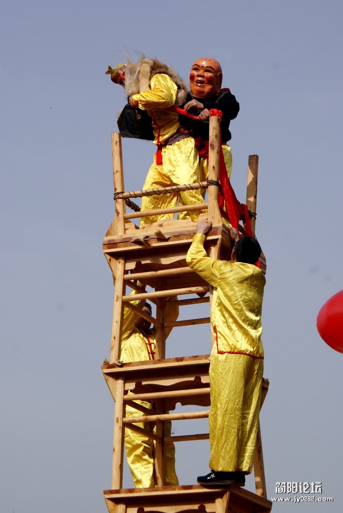 翻舞台（组照）-2-摄彩人生.jpg