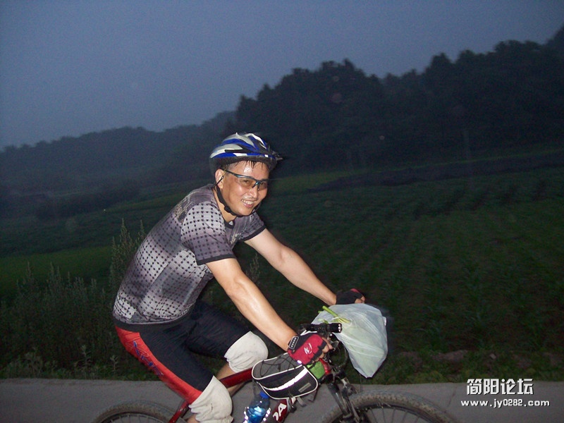 100_2427_副本.jpg