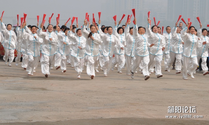百人太极《彩排01》.jpg