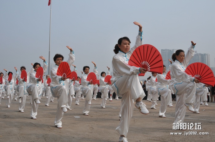 百人太极《彩排02》.jpg