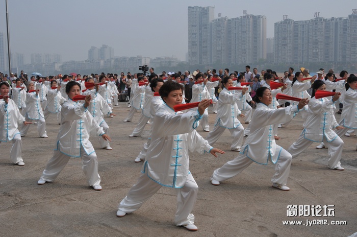 百人太极《彩排05》.jpg