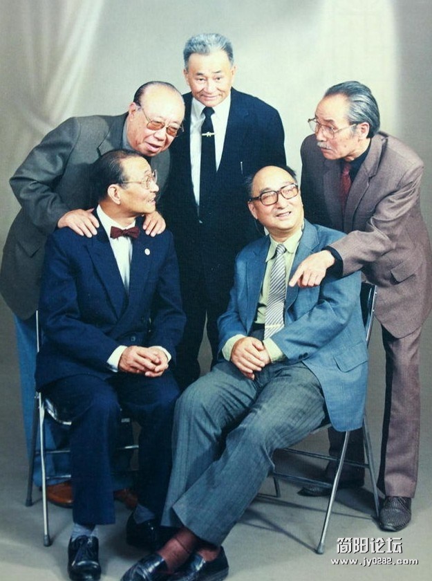 表演艺术家陈强大量家庭照曝光 8560G0M400AJ0003 (4).jpg