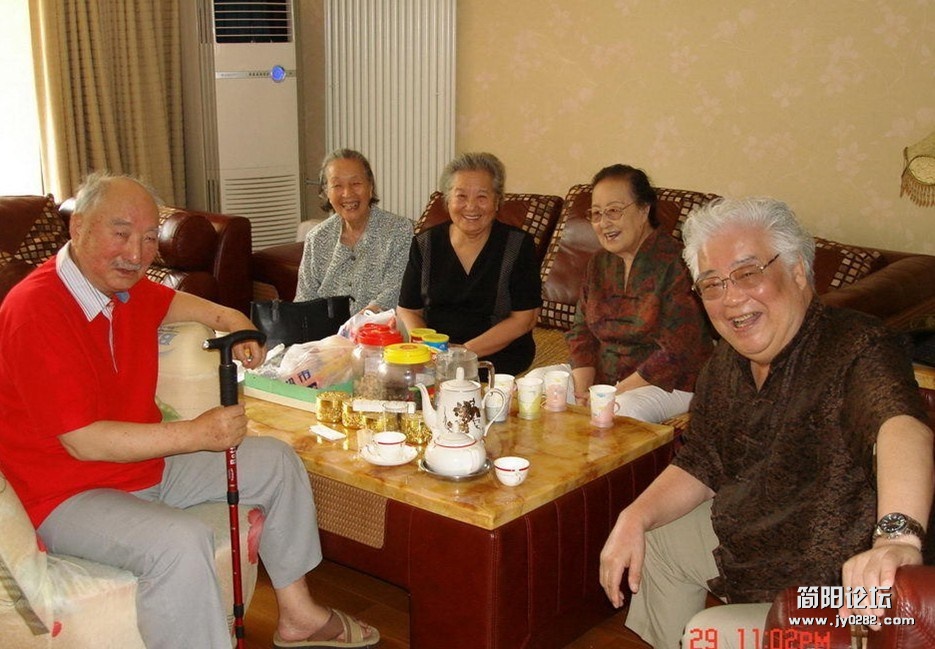 表演艺术家陈强大量家庭照曝光 8560G0M400AJ0003 (7).jpg
