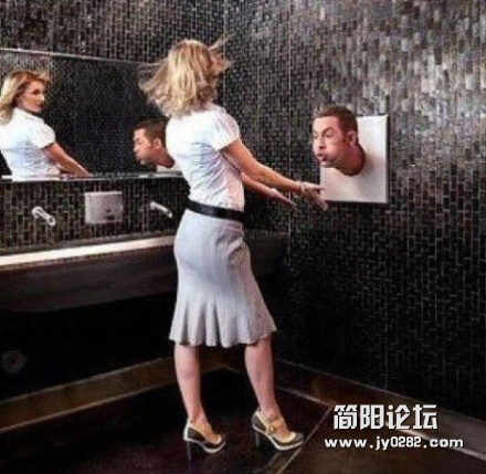 洗手间里的创意干手器~你有啥感觉？.jpg