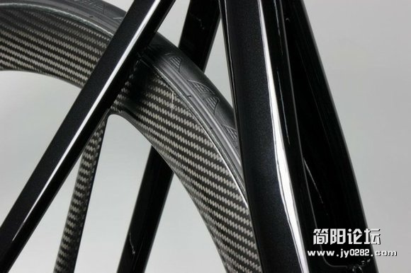 f769e4c702b89f457d4cb52e4420d598.jpg