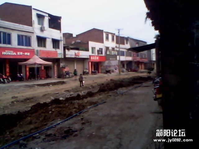 IMG0106A.jpg