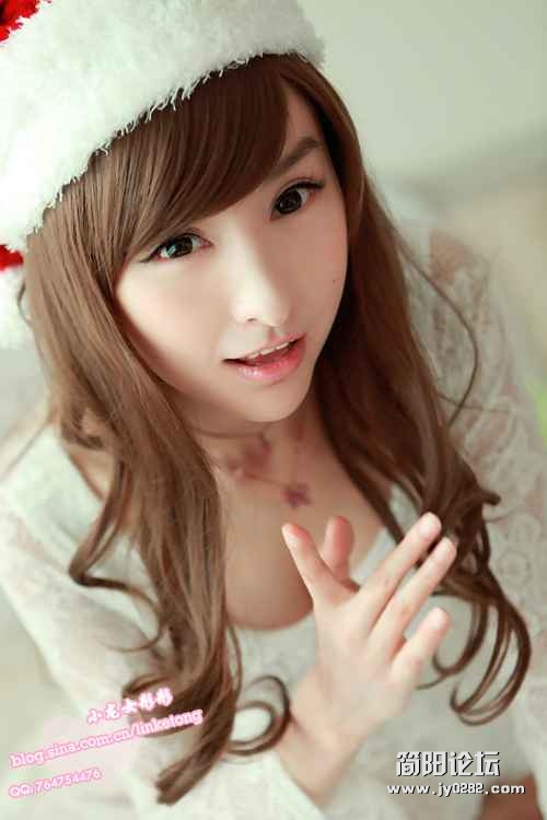 m (2042).jpg