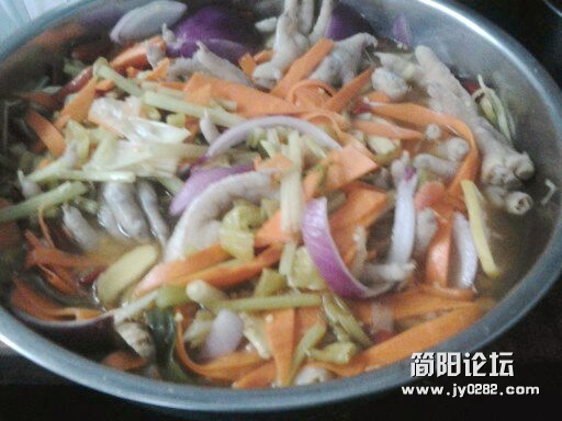 泡鸡脚3.jpg