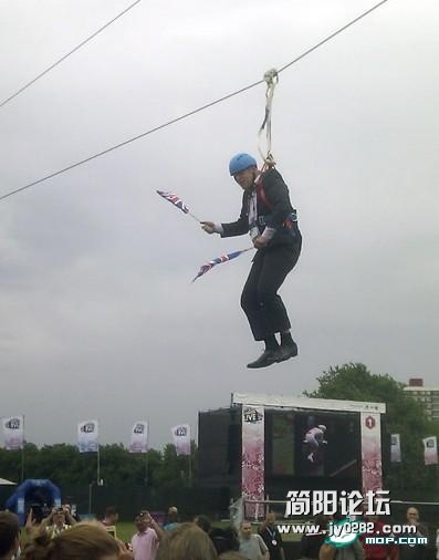 201207061344227465177287083341.jpg