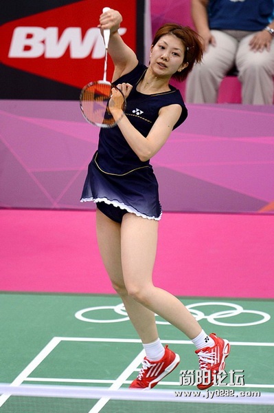 潮田玲子 (3).jpg