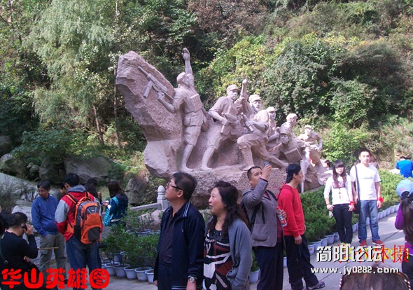 100_2843副本.jpg