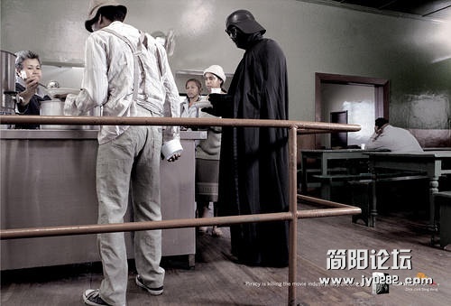 拒绝盗版，支持正版！不要让我们的熟悉的英雄都失业，黑暗武士和罗拉都失去了他们的工.jpg