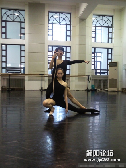 舞蹈真不是一般人能坚持的b20122281655551502cb59baf7b4 (28).jpg